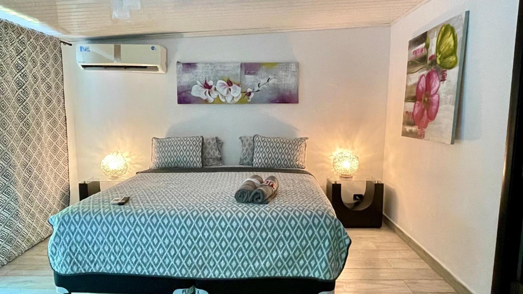 La Romantica Bed and Breakfast Contadora Island Eksteriør billede