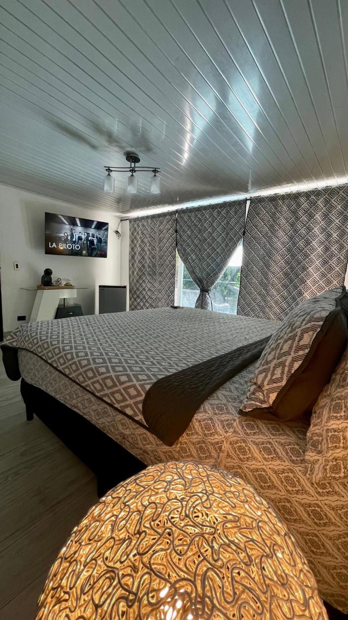 La Romantica Bed and Breakfast Contadora Island Eksteriør billede